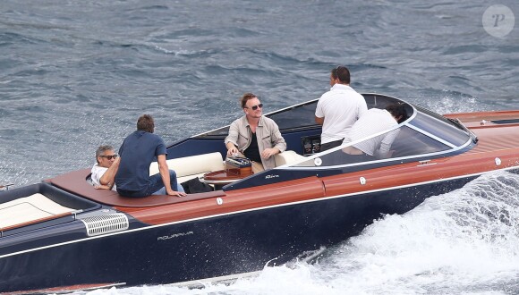 Exclusif - George Clooney et son ami Rande Gerber passent du bon temps en vacances, en balade en mer et détente chez Bono sur la côte d'Azur, à la villa d'Eze, le 19 août 2013.