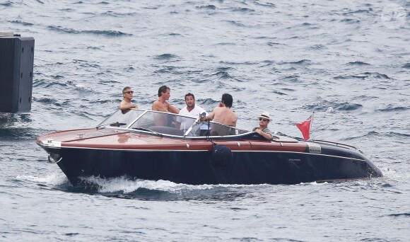 Exclusif - George Clooney et son ami Rande Gerber passent du bon temps en vacances, en balade en mer et détente chez Bono sur la côte d'Azur, à la villa d'Eze, le 19 août 2013.