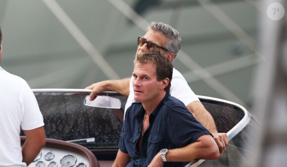 Exclusif - George Clooney et son ami Rande Gerber passent du bon temps en vacances, en balade en mer et détente chez Bono sur la côte d'Azur, à la villa d'Eze, le 19 août 2013.