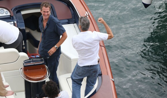 Exclusif - George Clooney et son ami Rande Gerber passent du bon temps en vacances, en balade en mer et détente chez Bono sur la côte d'Azur, à la villa d'Eze, le 19 août 2013.