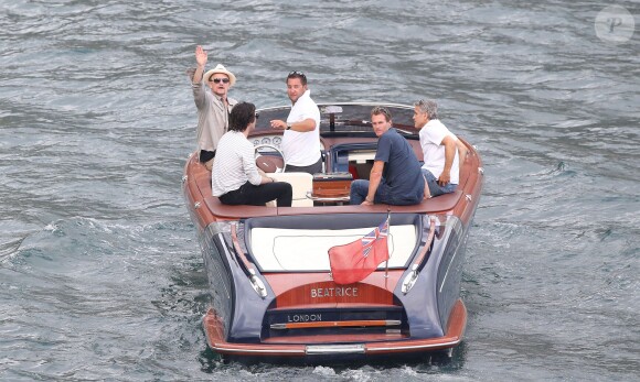 Exclusif - George Clooney et son ami Rande Gerber passent du bon temps en vacances, en balade en mer et détente chez Bono sur la côte d'Azur, à la villa d'Eze, le 19 août 2013.