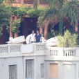 Exclusif - Exclusif - George Clooney et son ami Rande Gerber passent du bon temps en vacances, chez Bono sur la côte d'Azur, dans sa villa d'Eze, le 19 août 2013.
