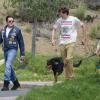 Michael Madsen se promène avec ses fils lors du Labor Day à Los Angeles, le 2 septembre 2013.