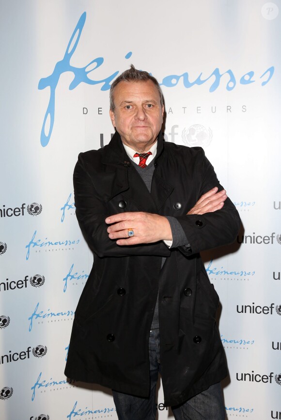 Jean Charles de Castelbajac lors de la vente aux enchères des Frimousses de créateurs au Petit Palais, le 3 décembre 2012.