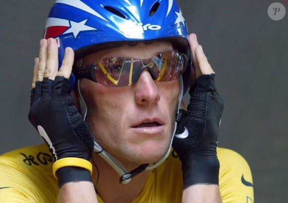Lance Armstrong lors du contre la montre de Besançon le 24 juillet 2004
