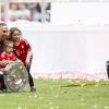 Franck Ribéry et ses enfants à l'Allianz Arena de Munich le 11 mars 2013