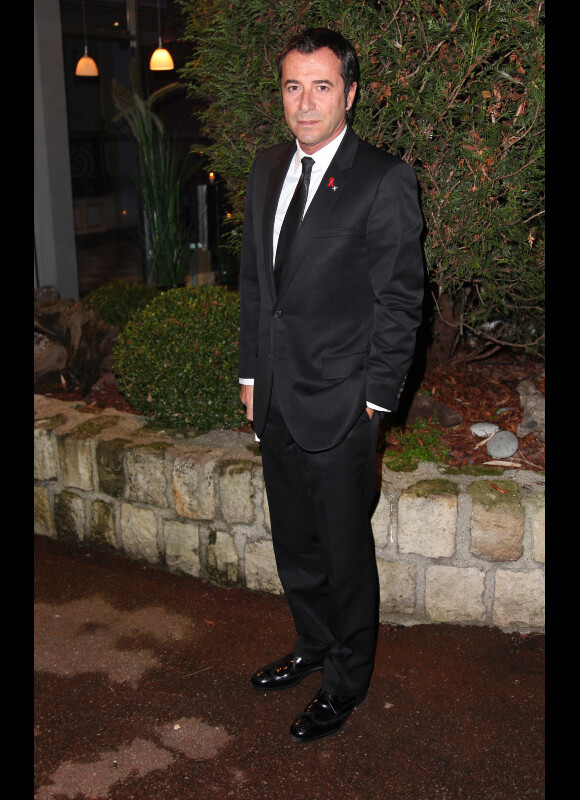 Bernard Montiel à Armenonville le 24 janvier 2013, lors du dîner de la mode pour le sidaction.