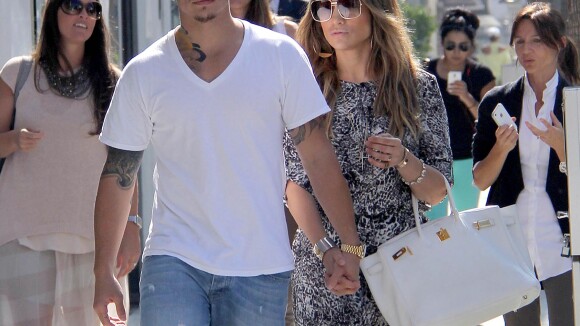 Jennifer Lopez : Accro au shopping et à son boyfriend, la bomba se fait plaisir