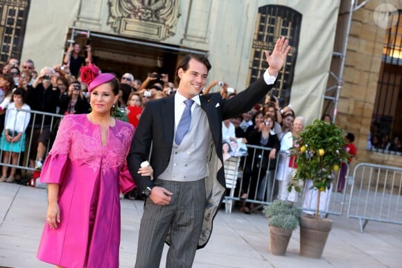 La grande-duchesse Maria Teresa de Luxembourg et son fils le Prince Felix - Arrivées des invités au mariage du prince Felix de Luxembourg et de la princesse Claire en la basilique Sainte Marie-Madeleine de Saint-Maximin-La-Sainte-Baume, le 21 septembre 2013.