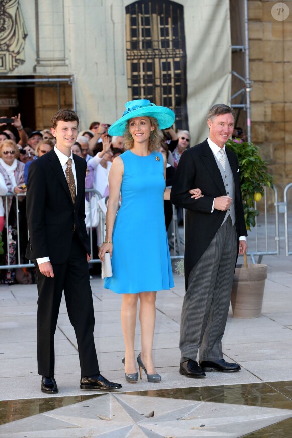 Le prince Paul Louis, la princesse Sibilla et le prince Guillaume - Arrivées des invités au mariage du prince Felix de Luxembourg et de la princesse Claire en la basilique Sainte Marie-Madeleine de Saint-Maximin-La-Sainte-Baume, le 21 septembre 2013.