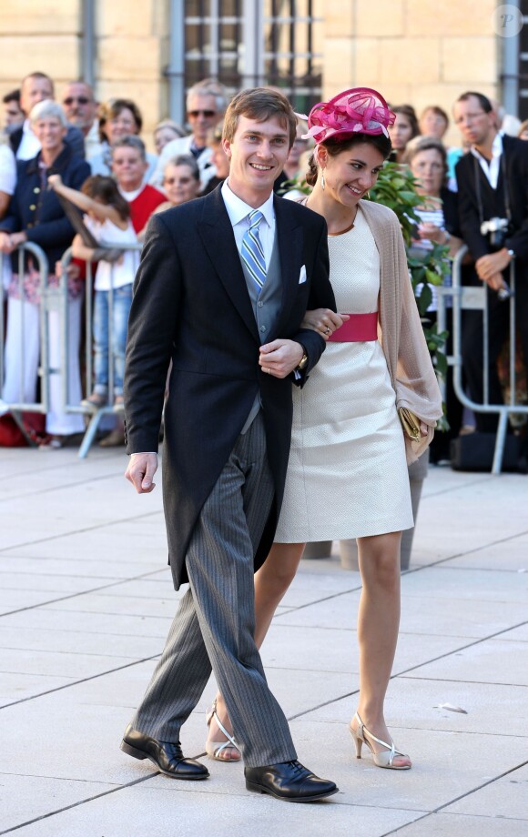 L'archiduc Christophe et l'archiduchesse Adelaide - Arrivées des invités au mariage du prince Felix de Luxembourg et de la princesse Claire en la basilique Sainte Marie-Madeleine de Saint-Maximin-La-Sainte-Baume, le 21 septembre 2013.