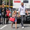 Heidi Klum en pleine séance shopping avec son petit ami Martin Kristen et ses enfants à Los Angeles, le 21 septembre 2013.