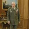 Le roi Juan Carlos Ier rencontre les chefs des armées au Palais Zarzuela de Madrid le 12 septembre 2013