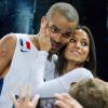 Tony Parker et sa fiancée Axelle après la finale de l'Eurobasket remportée par la France face à la Lituanie (80-66), à Ljubjana, le 22 septembre 2013