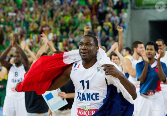 Florent Piétrus après la finale de l'Eurobasket remportée par la France face à la Lituanie (80-66), à Ljubjana, le 22 septembre 2013