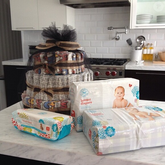 Jamie-Lynn Sigler, pour son bébé Beau, fait confiance aux produits Honest, la marque de Jessica Alba. Elle l'a fait savoir sur Instagram en septembre 2013.