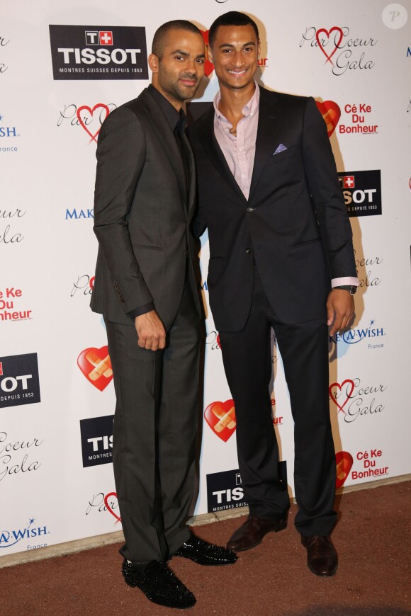 Tony Parker et Edwin Jackson lors de la huitième édition du Par Coeur Gala qui se tenait à l'abbaye de Collonges le 26 septembre 2013