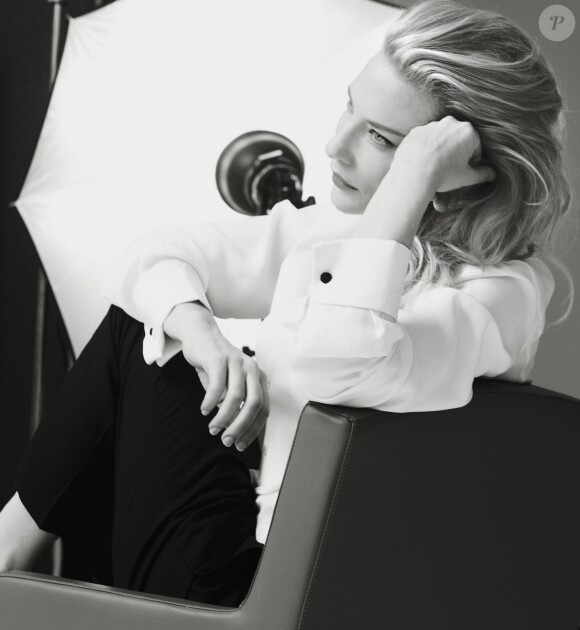 Cate Blanchett est l'égérie au charme rétro de Sì, le nouveau parfum féminin signé Giorgio Armani