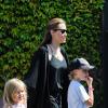 Angelina Jolie et ses filles Shiloh et Vivienne à Sydney, le 15 septembre 2013