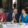 La princesse Victoria de Suède était éblouissante en robe bleu céruléen le 2 octobre 2013 pour le repas offert par le roi Carl XVI Gustaf à l'Hôtel de Ville de Stockholm pour le président portugais Anibal Cavaco Silva et son épouse.