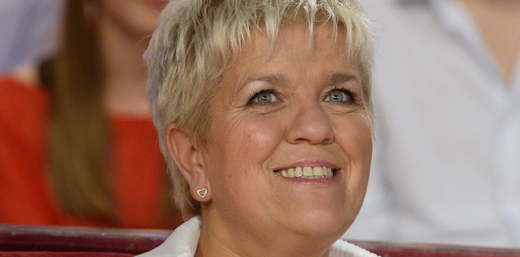 Mimie Mathy : Rayonnante auprès de son mari devant Claire Keim et Christophe Maé - Purepeople