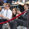 Cal Freundlich, Liv Freundlich et leur père Bart Freundlich lorsque Julianne Moore reçoit son étoile sur le "Walk Of Fame" à Hollywood, le 3 octobre 2013