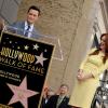 Joseph Gordon-Levitt lorsque Julianne Moore reçoit son étoile sur le "Walk Of Fame" à Hollywood, le 3 octobre 2013