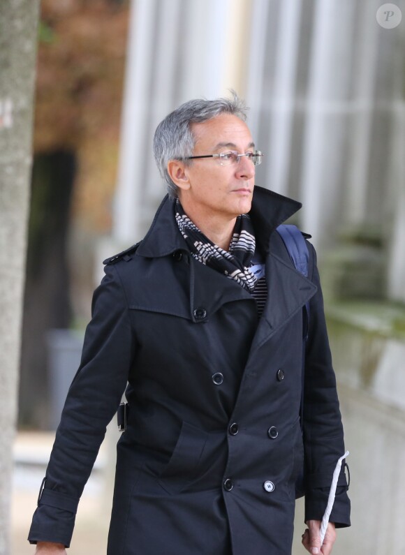 Laurent Petitguillaume lors des obsèques de Gilles Verlant au cimetière du Père-Lachaise, le 4 octobre 2013 à Paris