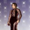 Jennifer Lopez sur le tapis rouge du dîner de charité organisé par Human Rights au Washington Convention Center à Washington, le 5 octobre 2013.