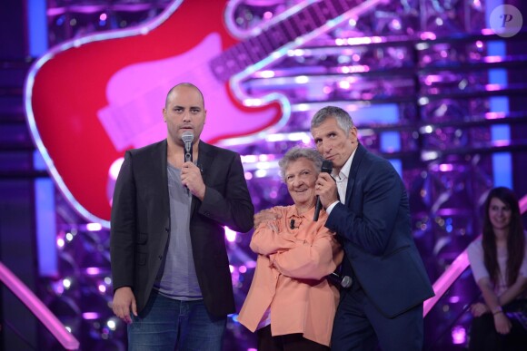 Jérôme Commandeur et Marthe Villalonga sur le tournage de "N'oubliez pas les paroles", diffusé le samedi 12 octobre à 20h50 sur France 2.