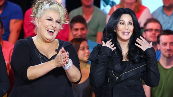 Cher et Marianne James réunies : Double dose de divas pour Cyril Hanouna