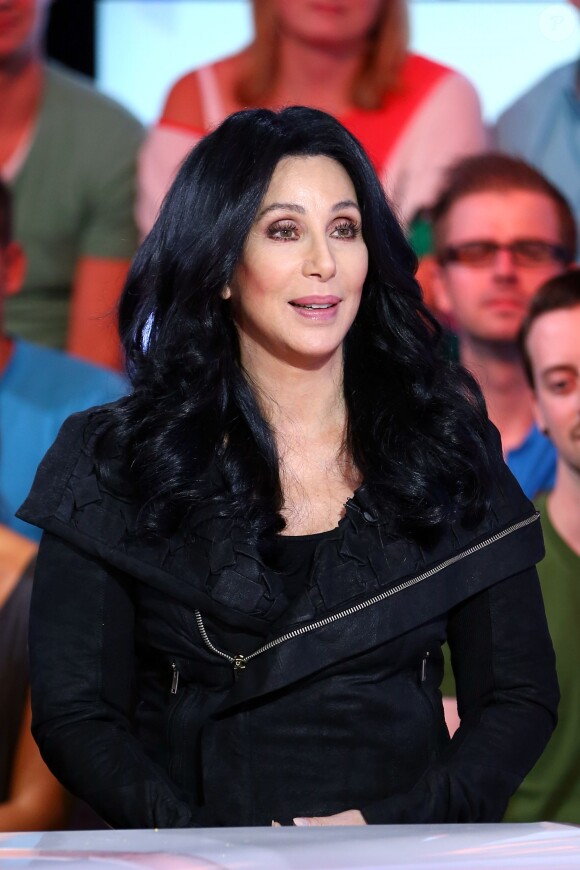 Exclusif - Cher et Marianne James invitées de l'émission "Touche pas mon poste", lors de l'enregistrement à Paris, le 10 octobre 2013.