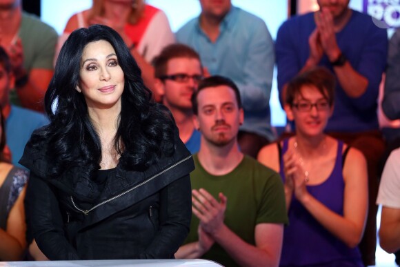 Exclusif - Cher et Marianne James invitées de l'émission "Touche pas mon poste", lors de l'enregistrement à Paris, le 10 octobre 2013.