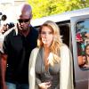 Kim Kardashian va faire du shopping chez DASH avec ses soeurs à West Hollywood, le 11 octobre 2013.