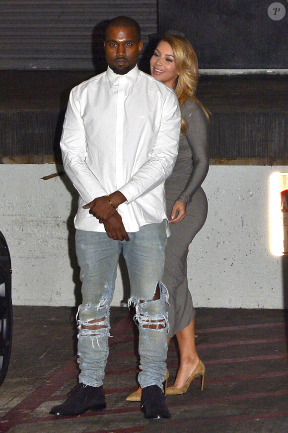 Les jeunes parents Kim Kardashian et Kanye West arrivent à l'opéra de Los Angeles, le 11 octobre 2013.