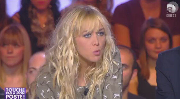 Enora Malagré dans Touche pas à mon poste sur D8 le jeudi 24 octobre 2013