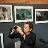 Le chanteur Lou Reed présente ses photos au travers de l'exposition "Rimas" à Madrid, le 16 novembre 2012