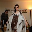 EXCLUSIF. Helena Soubeyrand essaye sa robe pour le defile du Salon du Chocolat qui aura lieu le 29 octobre a Paris. Fait a Paris, France le 25 octobre 2013.