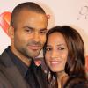 Tony Parker et sa fiancée Axelle Francine à Collonges-au-Mont-d'Or, le 26 septembre 2013. Le couple attend son premier enfant, un petit garçon.