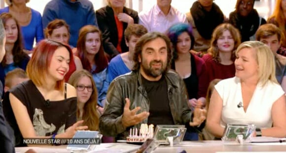 André Manoukian, juré de l'émission La nouvelle star (D8), dans "La nouvelle édition" de Canal +, évoque les critiques de Maurane. Le 31 octobre 2013.