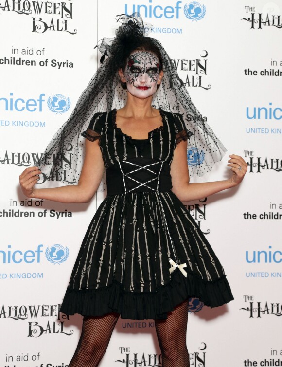 Saffron Aldridge à la soirée UNICEF UK Halloween Ball à Londres le 31 octobre 2013.