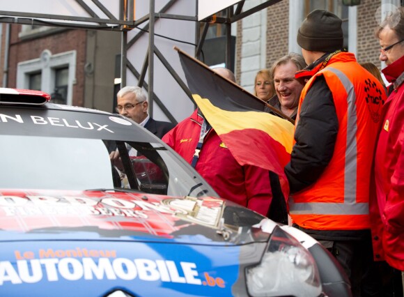 Gérard Depardieu a donné le depart du rallye de Condroz à Huy en Belgique, le 1er novembre 2013.
