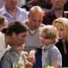 Zlatan Ibrahimovic, papa attentif avec sa femme Helena Seger et leurs deux fils Maximilian, 7 ans, et Vincent, 5 ans, assistaient le 2 novembre 2013 à la demi-finale entre Novak Djokovic et Roger Federer au BNP Paribas Masters de Paris-Bercy.