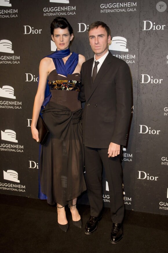 Stella Tennant et Raf Simons lors de la soirée Guggenheim International Gala 2013 à New York, le 7 novembre 2013.