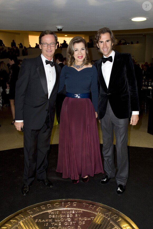 Thaddaeus Ropac, Firyal de Jordanie et Pierre Pelegry lors de la soirée Guggenheim International Gala 2013 à New York, le 7 novembre 2013.