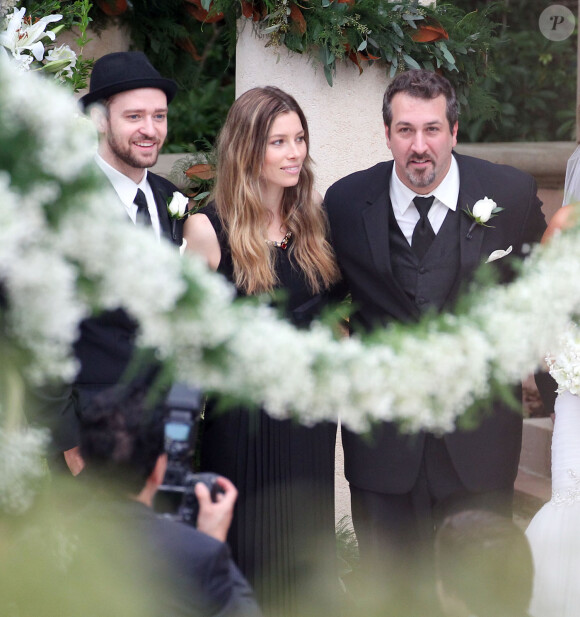Exclusivité : Cérémonie de mariage de Chris Kirkpatrick, ancien membre du groupe 'N Sync, et de Karly Skladany a l'Hôtel Loews d'Orlando, le 2 Novembre 2013. Parmi les invites, on pouvait voir Justin Timberlake et sa femme Jessica Biel et les anciens membres du groupe N Sync Lance Bass, Joey Fatone et JC Chasez.