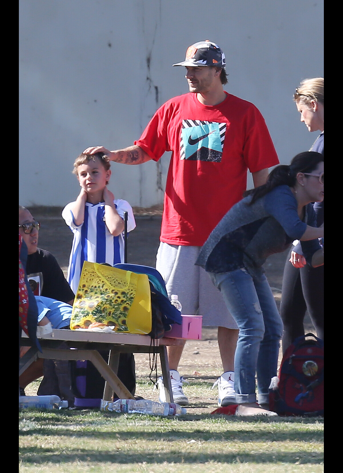 Vidéo Britney Spears Et Son Ex Mari Kevin Federline Soutiennent Leurs Fils Sean Preston Et 6800