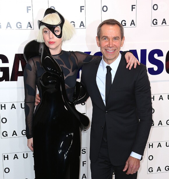 Lady Gaga et Jeff Koons lors de l'ARTRAVE, la soirée de lancement de son album ARTPOP à New York, le 10 novembre 2013.
