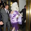 Lady Gaga arrive dans un immeuble de New York, le 11 novembre 2013.