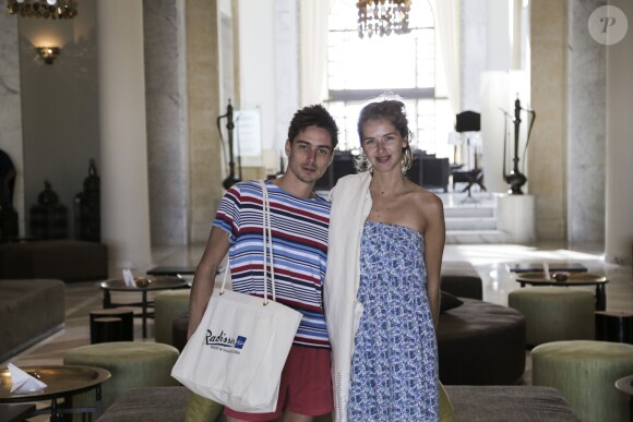 Adrien Jolivet et sa chérie Camille à Djerba, en Tunisie, à l'occasion de l'Escapade des Stars. Le 11 novembre 2013